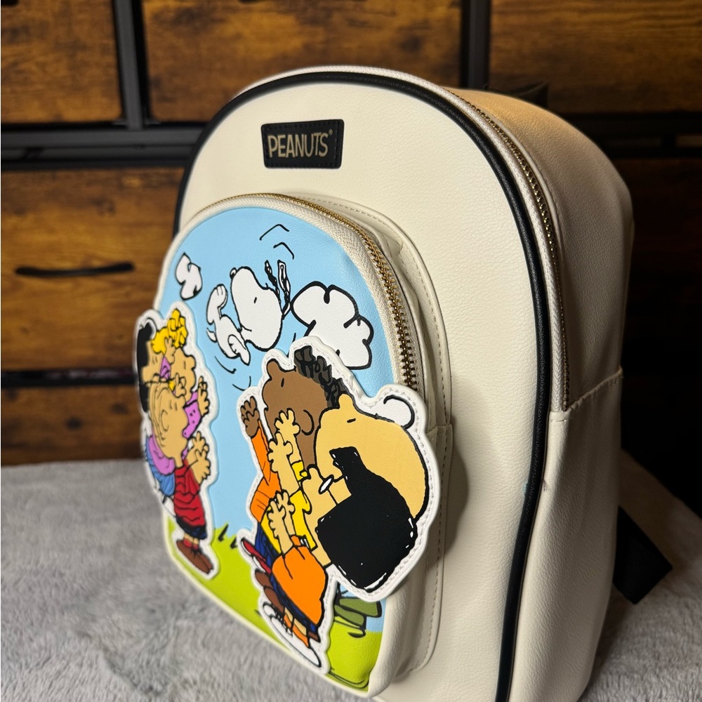 Peanuts Character Backpack Limited Edition - Picture 4 of 6